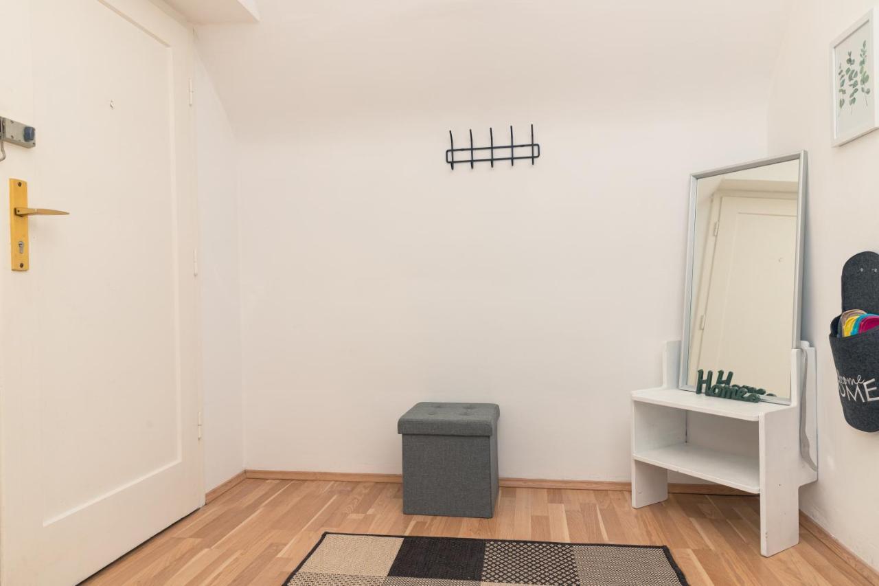 Milky Way Top Floor 2-Bedroom Apartment Air Condition Viena Exterior foto