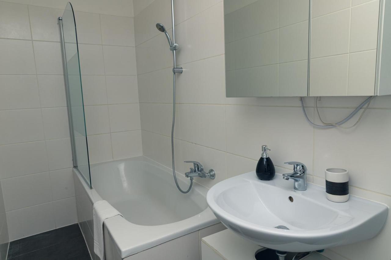 Milky Way Top Floor 2-Bedroom Apartment Air Condition Viena Exterior foto